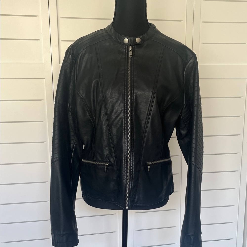 Xhilaration Black NWOT Leather Moto Jacket Sz XL